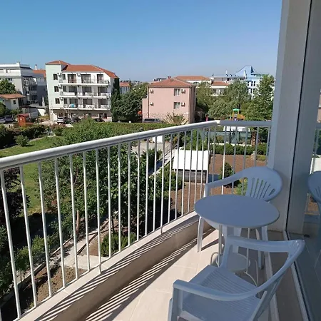 къща веси Vesea Apartmán