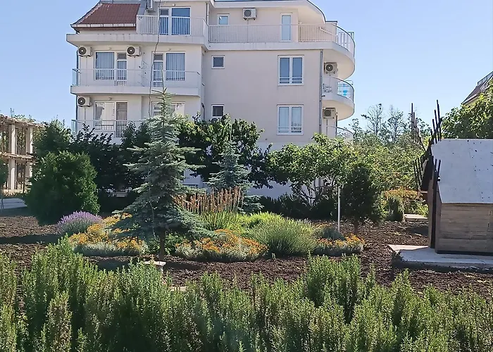 къща веси Vesea * Nesebar